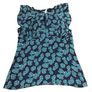 Draper James Dinah print silk blouse. Size 8, flutter sleeves and keyhole detail